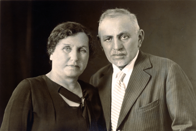 שרה ומשה אריזון, סבו וסבתו של תד אריסון. האבות המייסדים